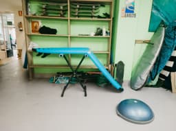 Третий заход на серфе и первая сломанная доска